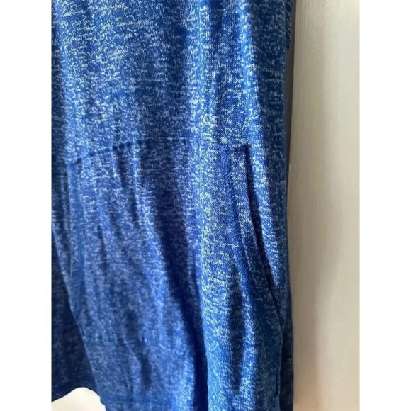 Danskin Now Women’s size 1x-large blue top - Picture 3 of 6